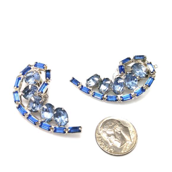 Vintage 1960s Light Blue Rhinestone Ear Climber Clip Earrings, Rhodium Plated - Picture 7 of 10